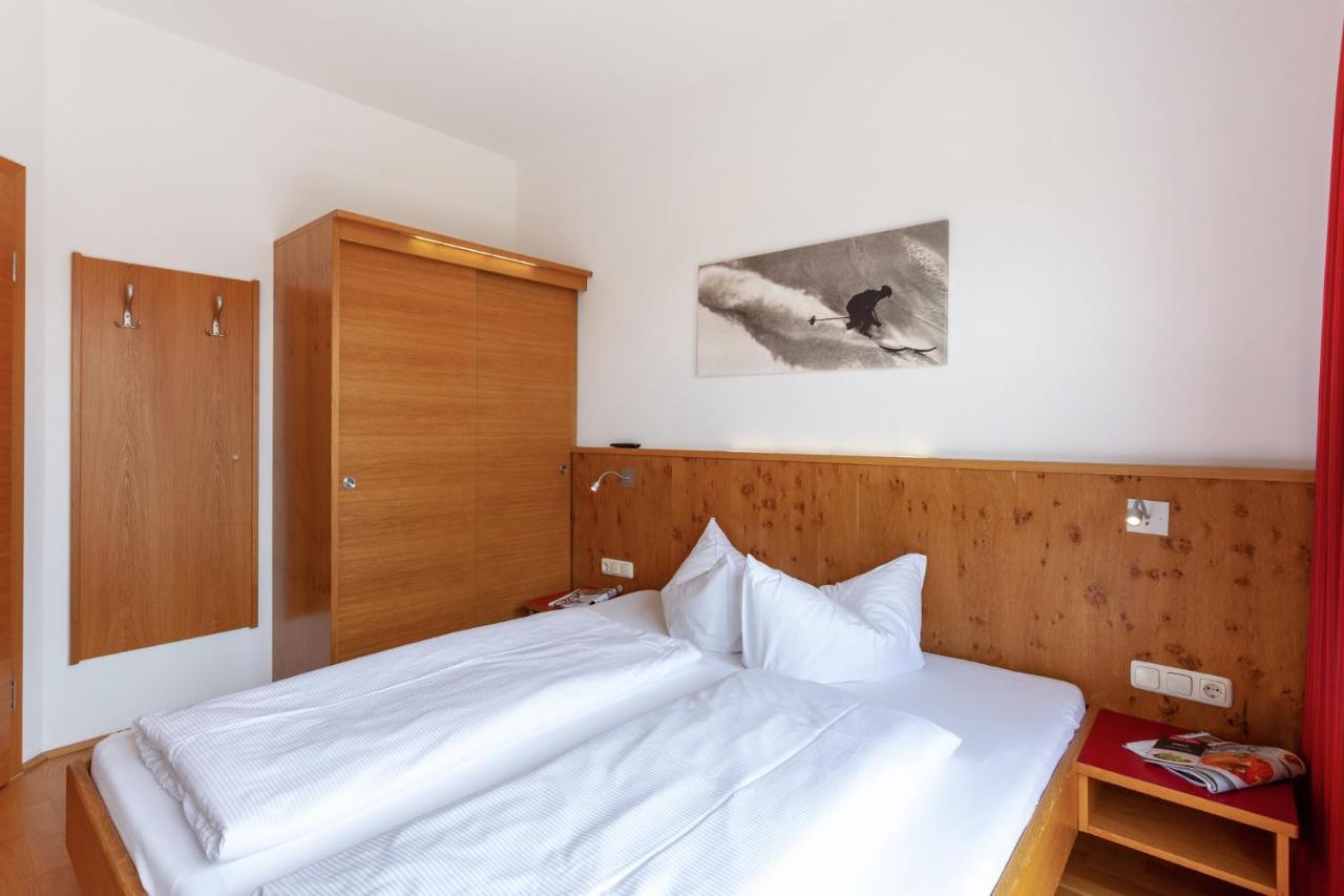 Apart-Hotel Alpinsonnenresidenz フィス エクステリア 写真